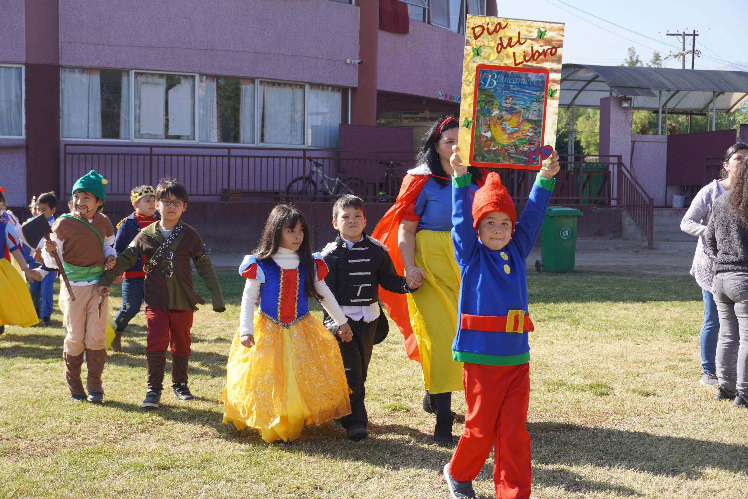 DSC04122 Colegio San Carlos de Aragón